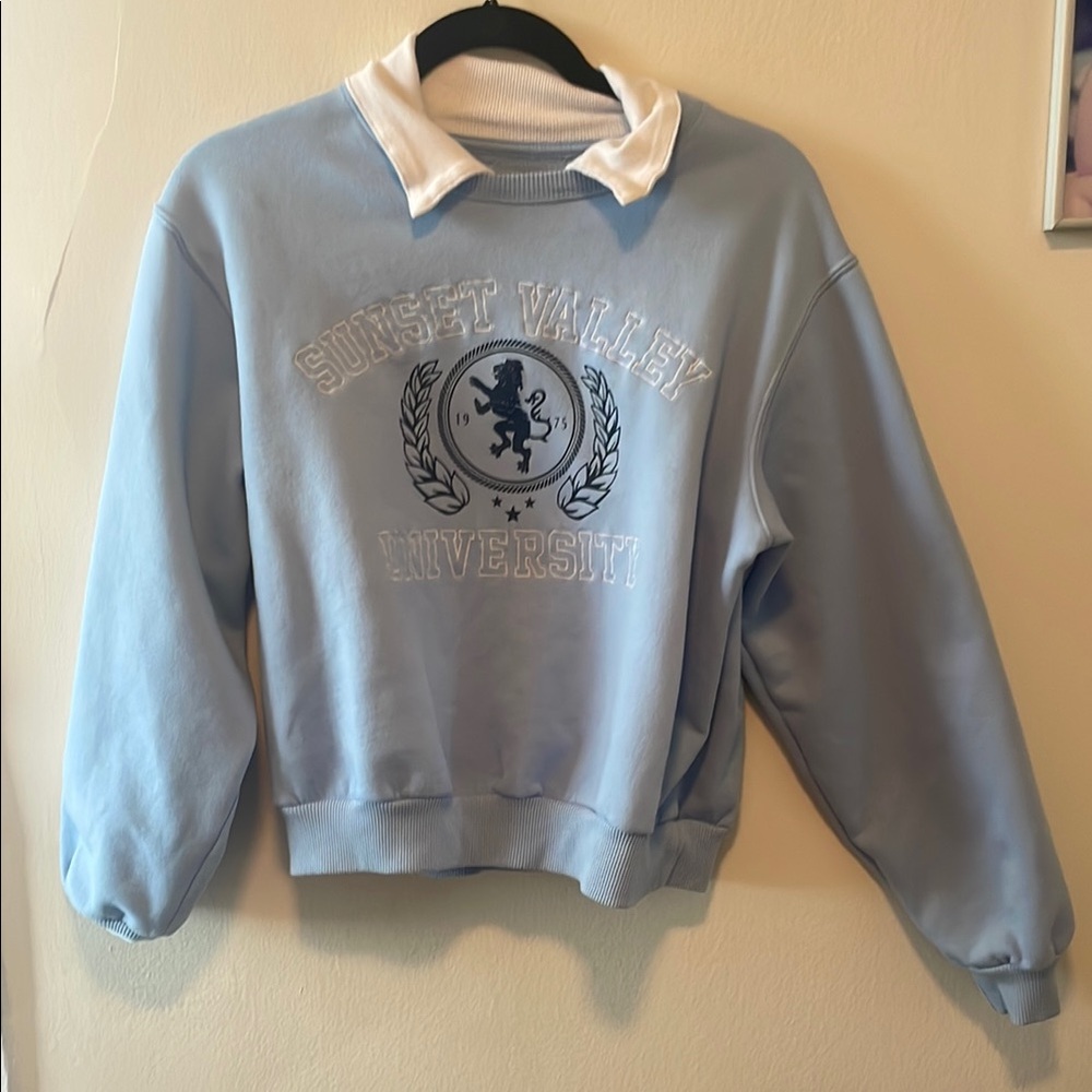 Hollister Blue Crew Neck Sweater with Crest